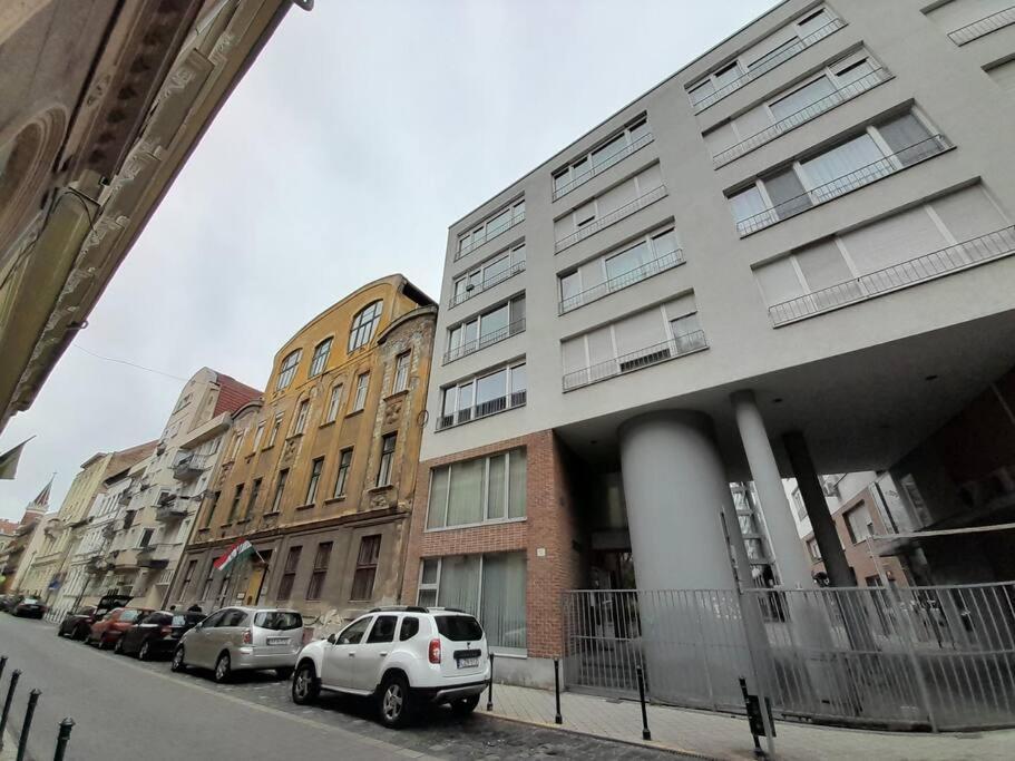 Lovely Apartment In City Centre For 4 Guests Βουδαπέστη Εξωτερικό φωτογραφία