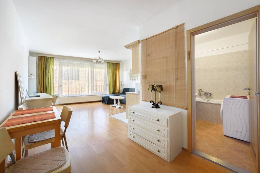 Lovely Apartment In City Centre For 4 Guests Βουδαπέστη Εξωτερικό φωτογραφία